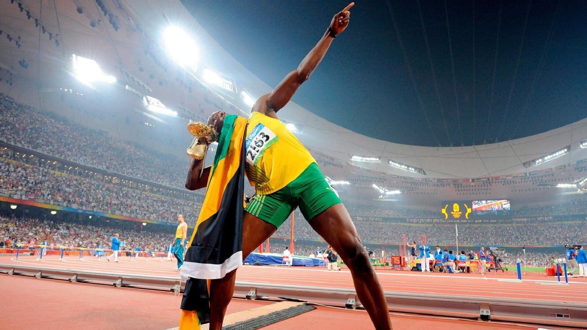 曼城中场罗德里继续因伤缺阵，蓝月军团面临中场调度考验